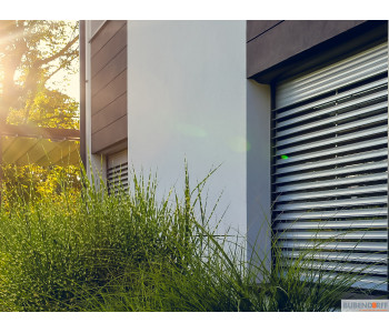 Volet à lames orientables...